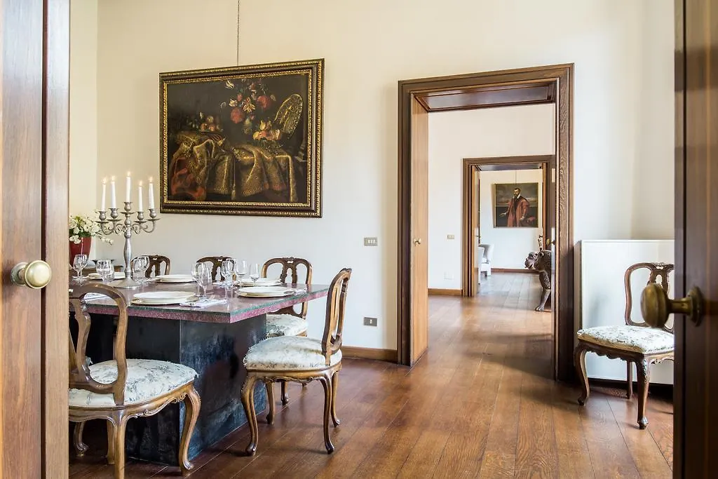 Apartment Pantheon Luxury Palace With Terrace Italy
