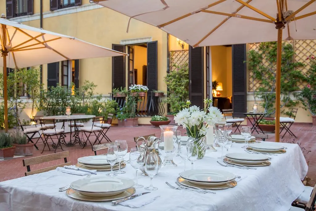 Pantheon Luxury Palace With Terrace 0*, Rome Italy