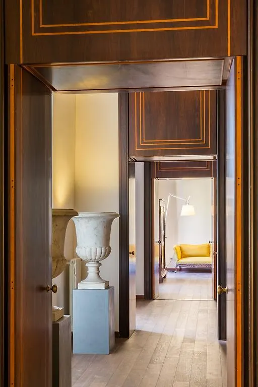 Pantheon Luxury Palace With Terrace 0*, Rome
