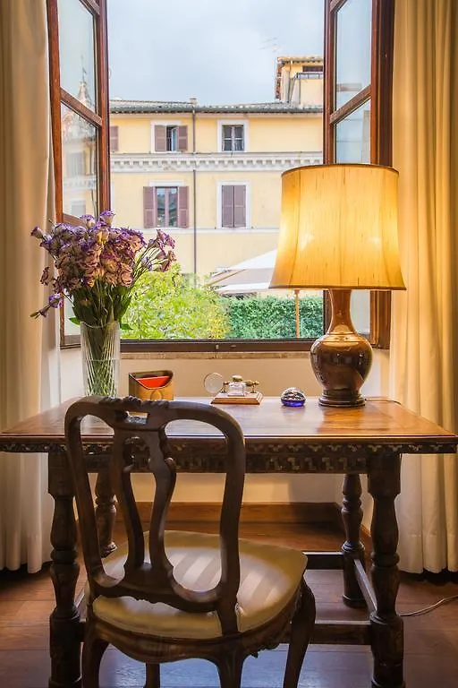 Pantheon Luxury Palace With Terrace 0*, Rome Italy