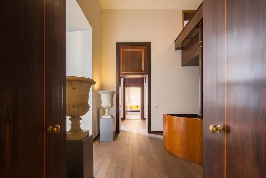 Pantheon Luxury Palace With Terrace 0*, Rome Italy